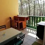 Les Grands Pins Apartment