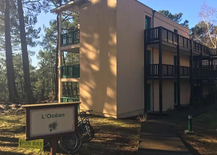 Les Grands Pins Apartamento Carcans