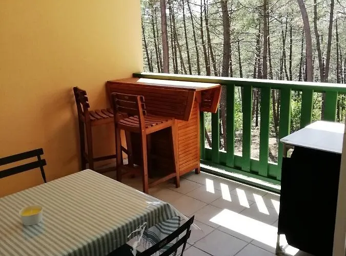 Les Grands Pins Apartamento